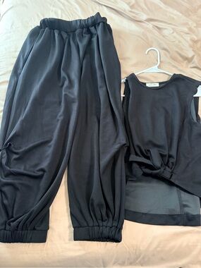 Reformation Black Relaxed Jogger Pants & Knot-Front Tank Set